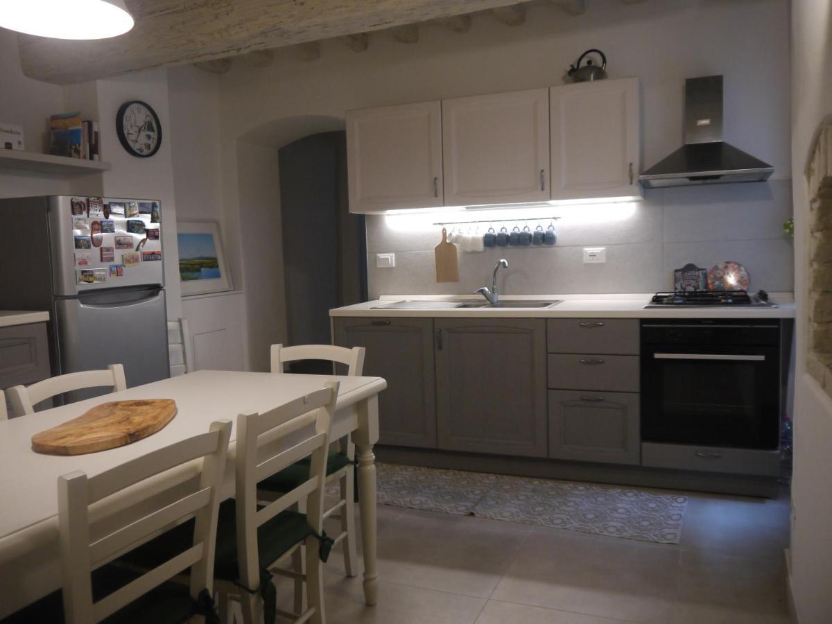 몬테바르치 Casa Marzia 아파트 외부 사진